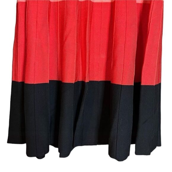 NWT! Ann Taylor colour block knitted skirt‎ - Picture 10 of 12
